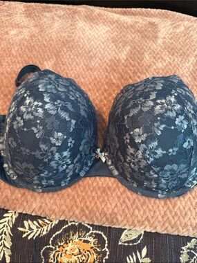 Victoria's Secret Navy Blue Lace Push-Up Bra